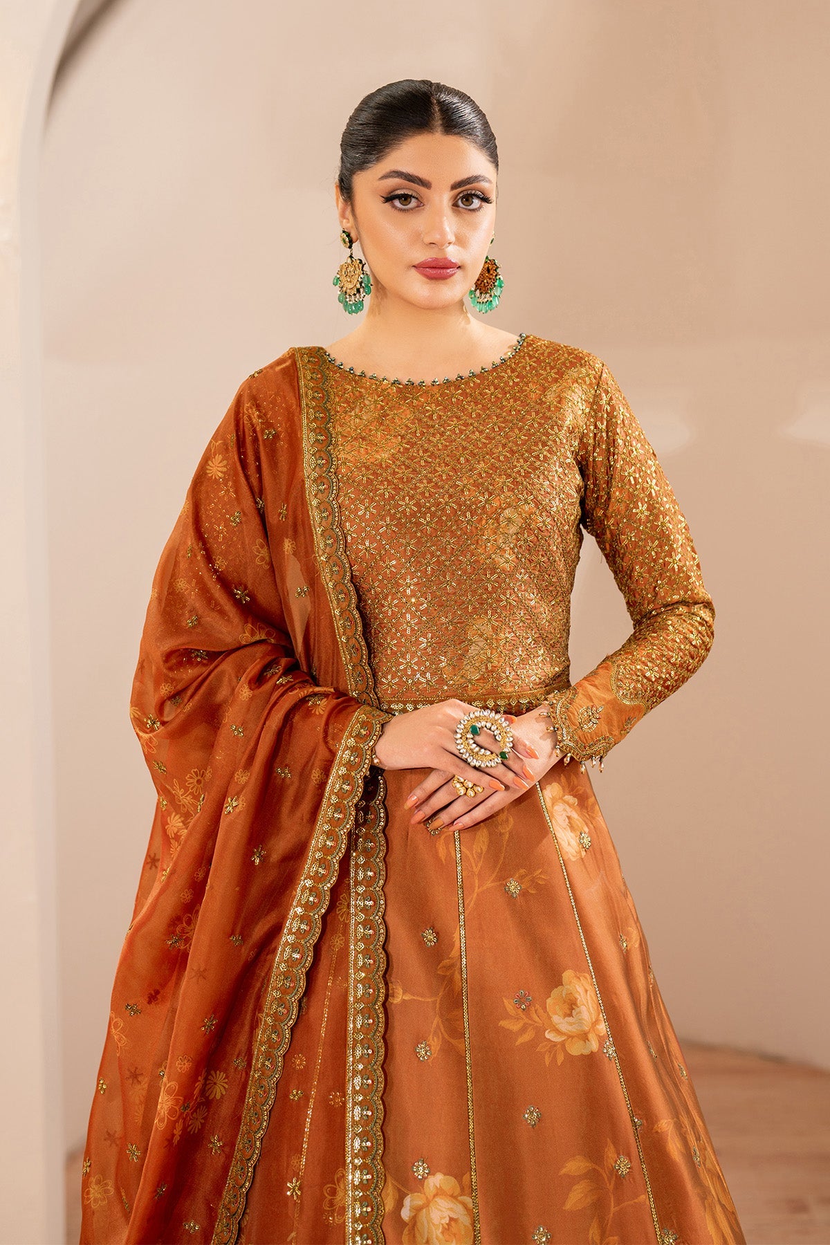 Alizeh | Formals 26 | Vivara, image 5