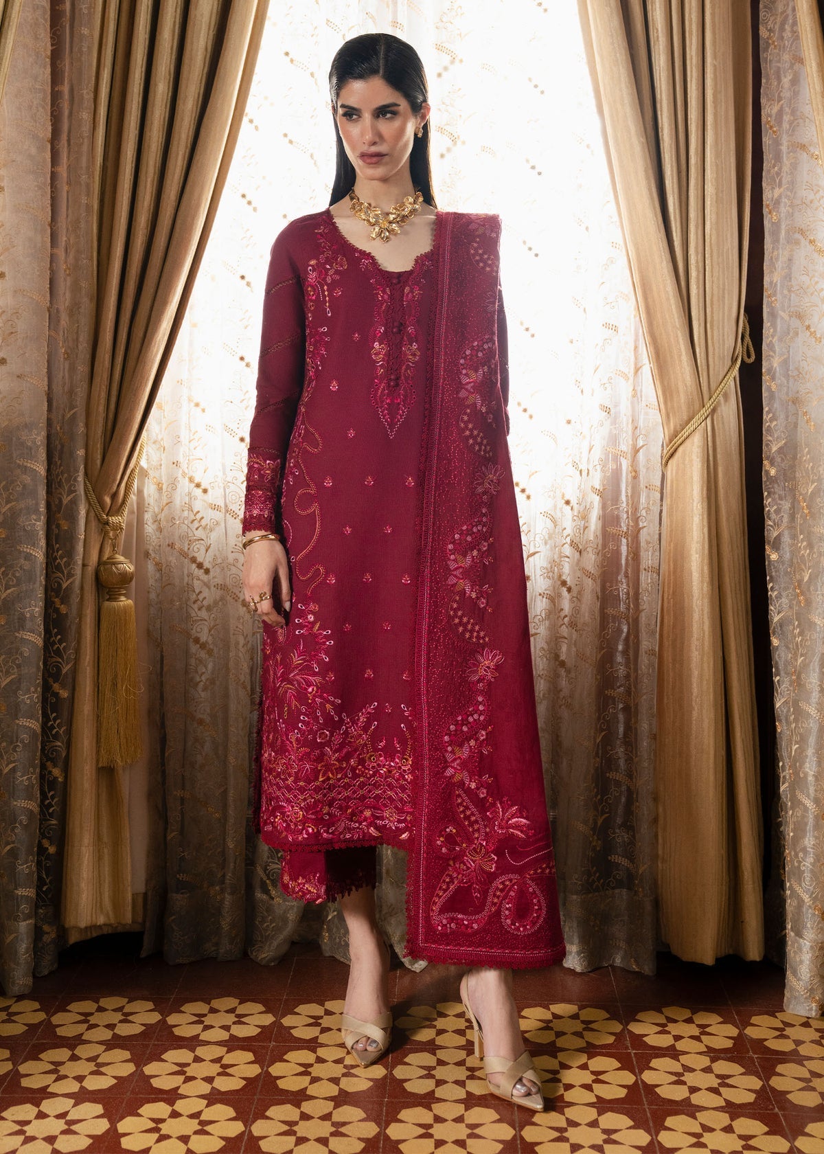 Kanwal Malik | Gulana Winter 25 | Gulerana-1