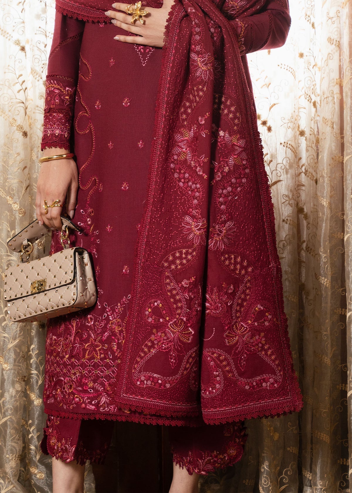 Kanwal Malik | Gulana Winter 25 | Gulerana-6
