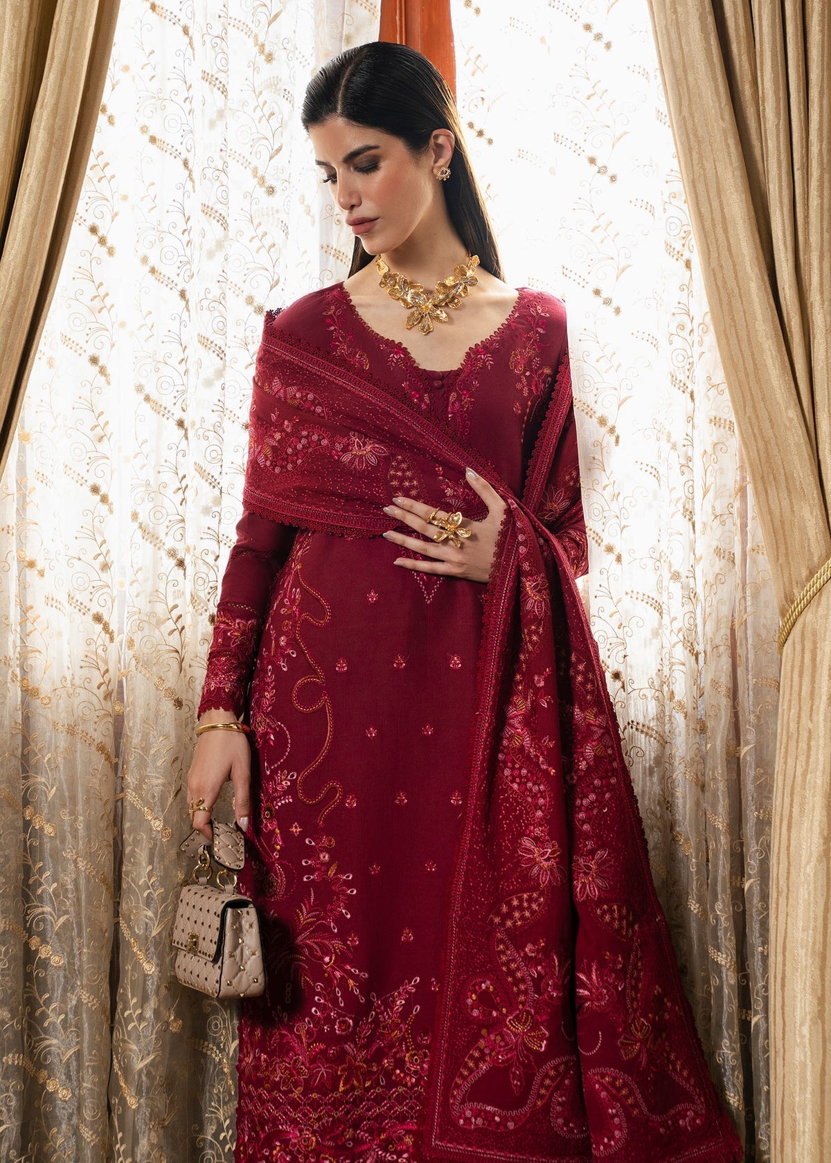 Kanwal Malik | Gulana Winter 25 | Gulerana-7