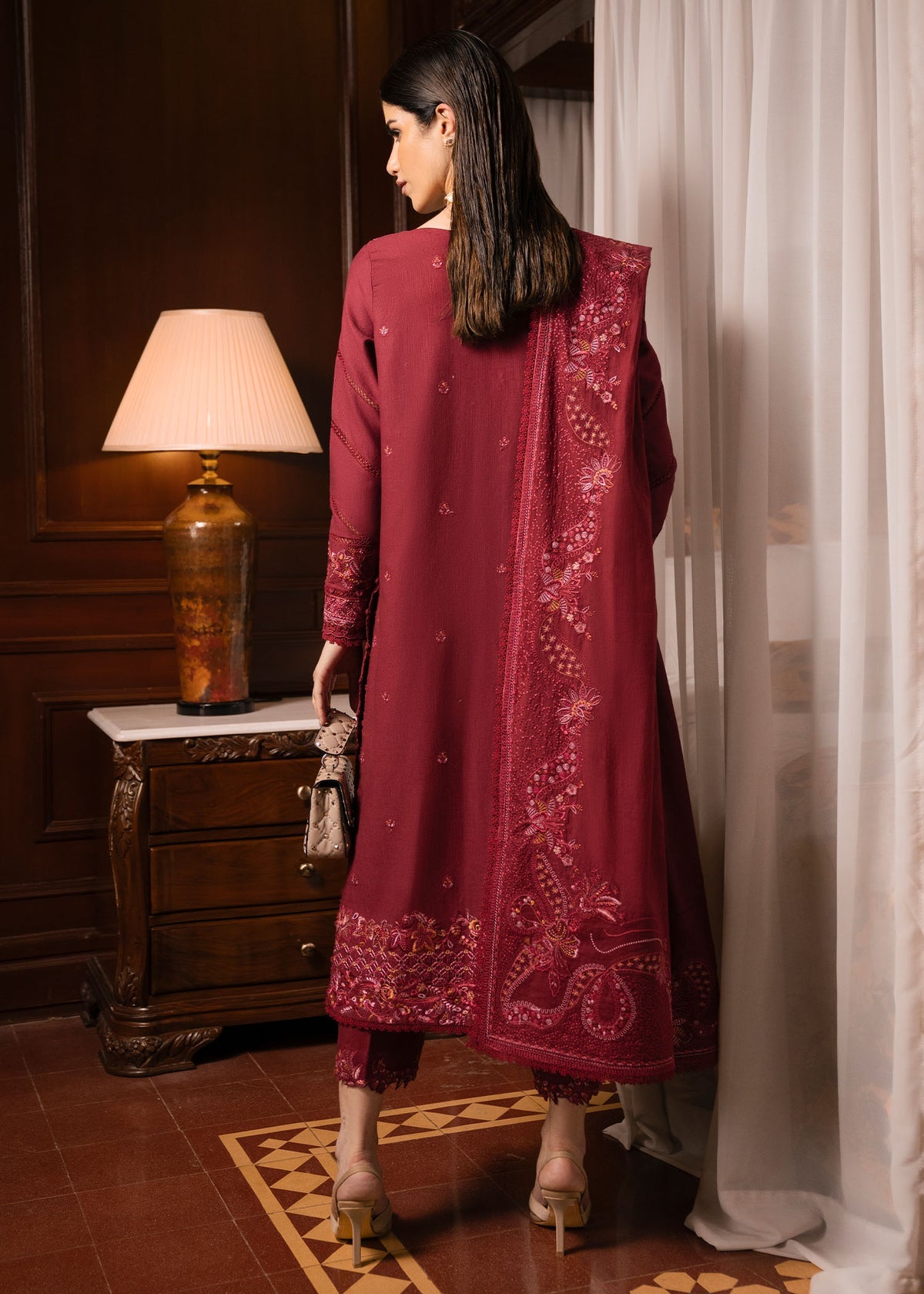 Kanwal Malik | Gulana Winter 25 | Gulerana, image 2