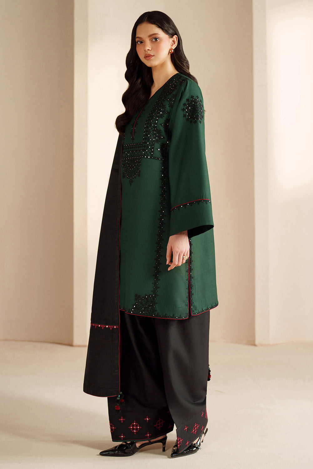 Jazmin | Winter 25 | UW-0206-3