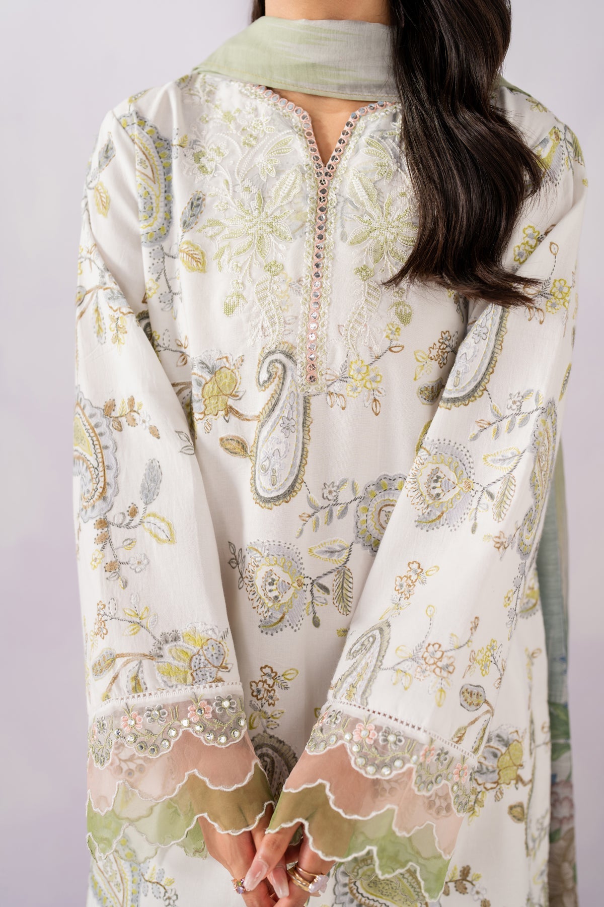 Xenia Formals | Lessence Summer 26 | IZZY, image 4