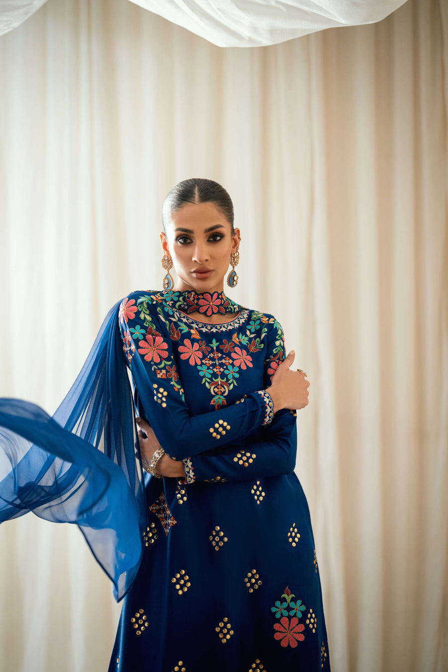 Sana Abbas | Zeya Formals | LINA-3