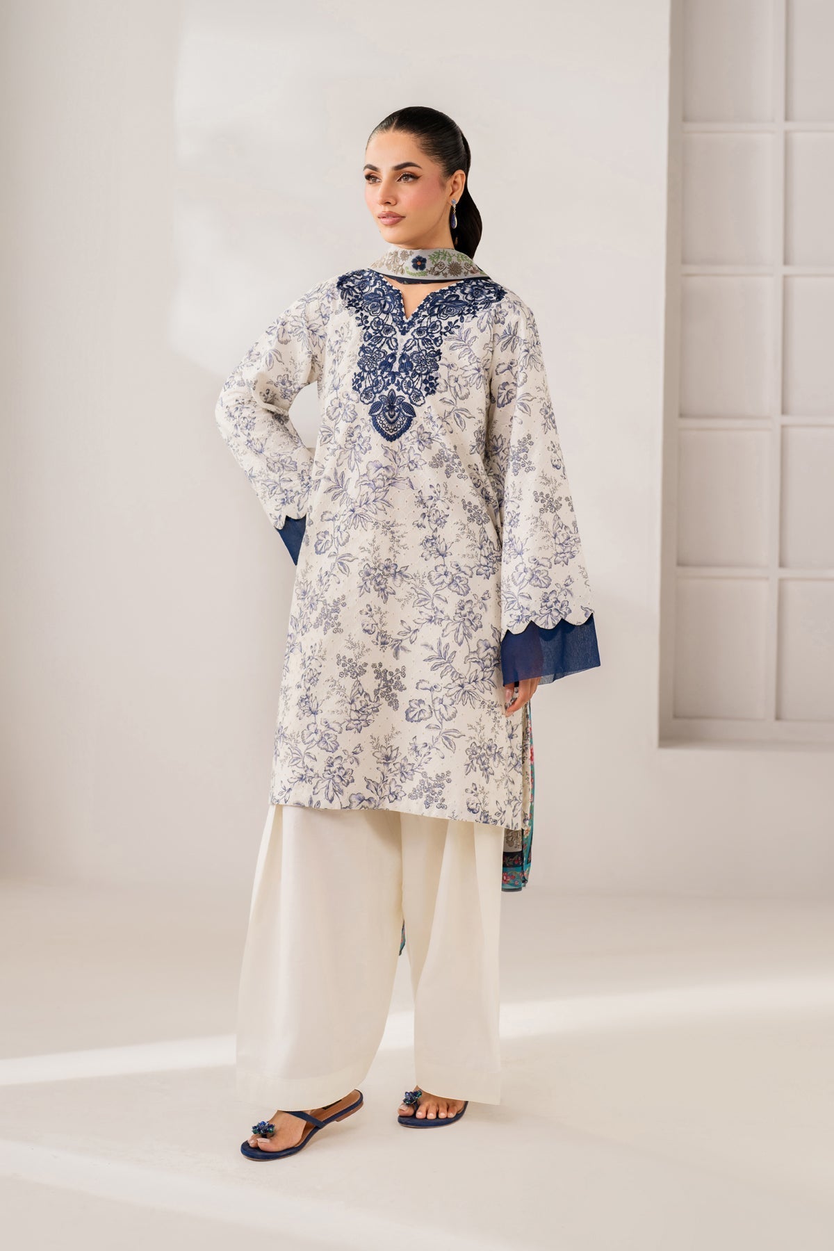 Xenia Formals | Namah Lawn 26 | KYMA, image 5