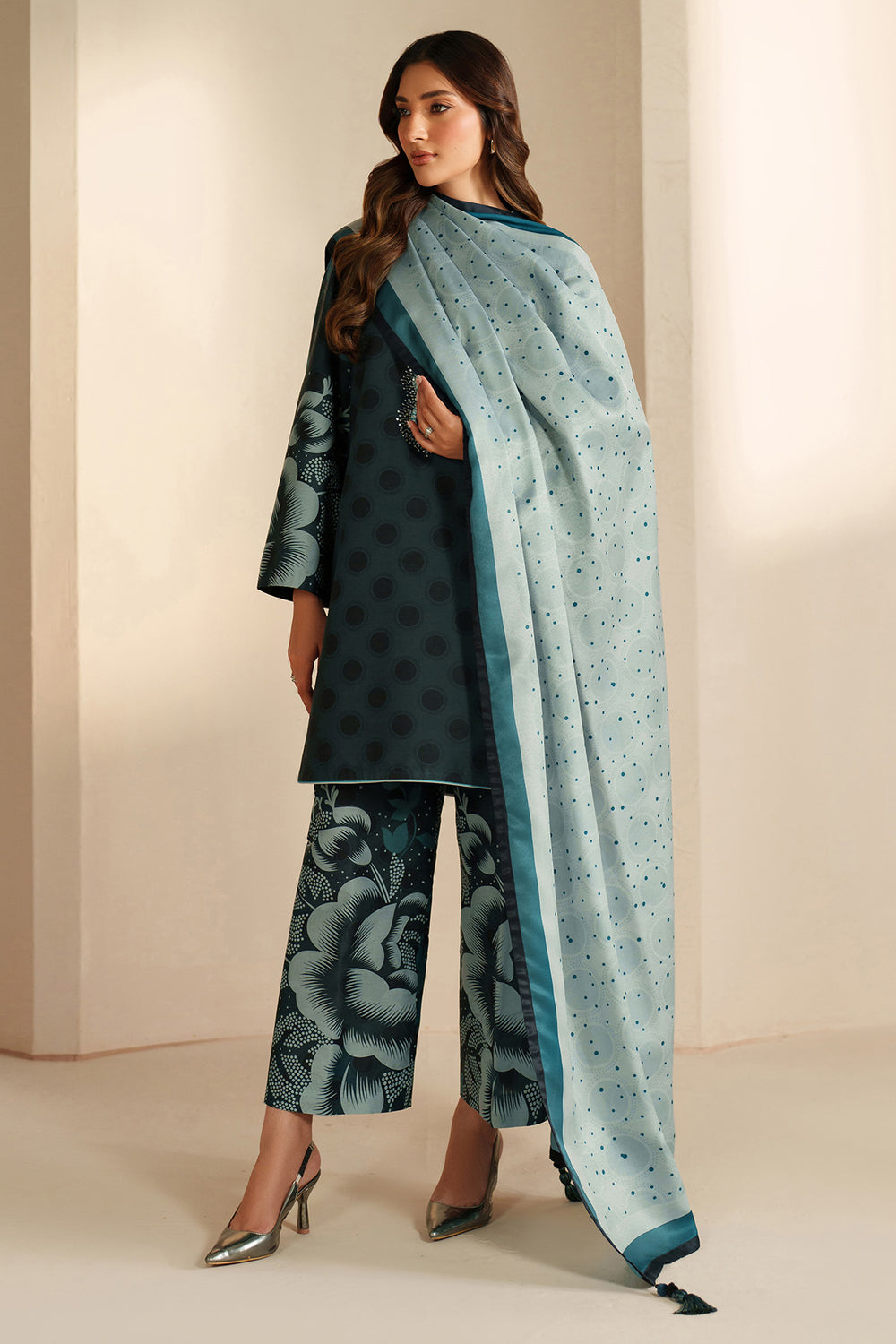 Jazmin | Winter 25 | UW-0202, image 4