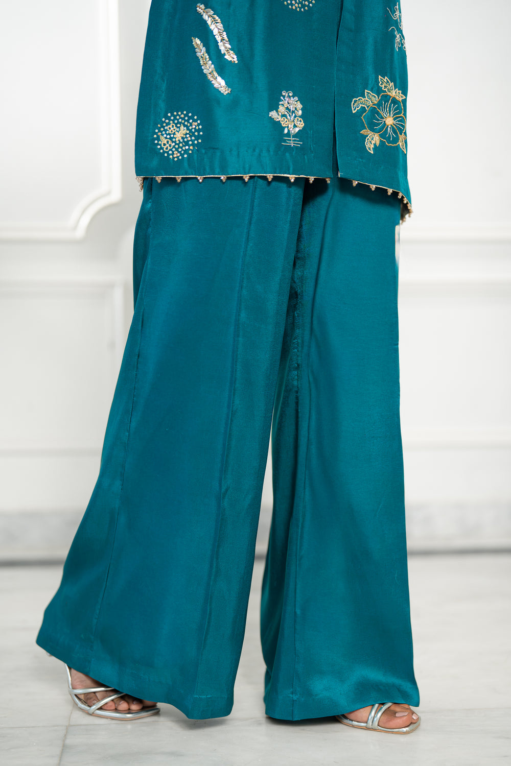 Wahaj M Khan | Lra Eid Collection 26 | Turquoise Rawsilk Lyra JS, image 4