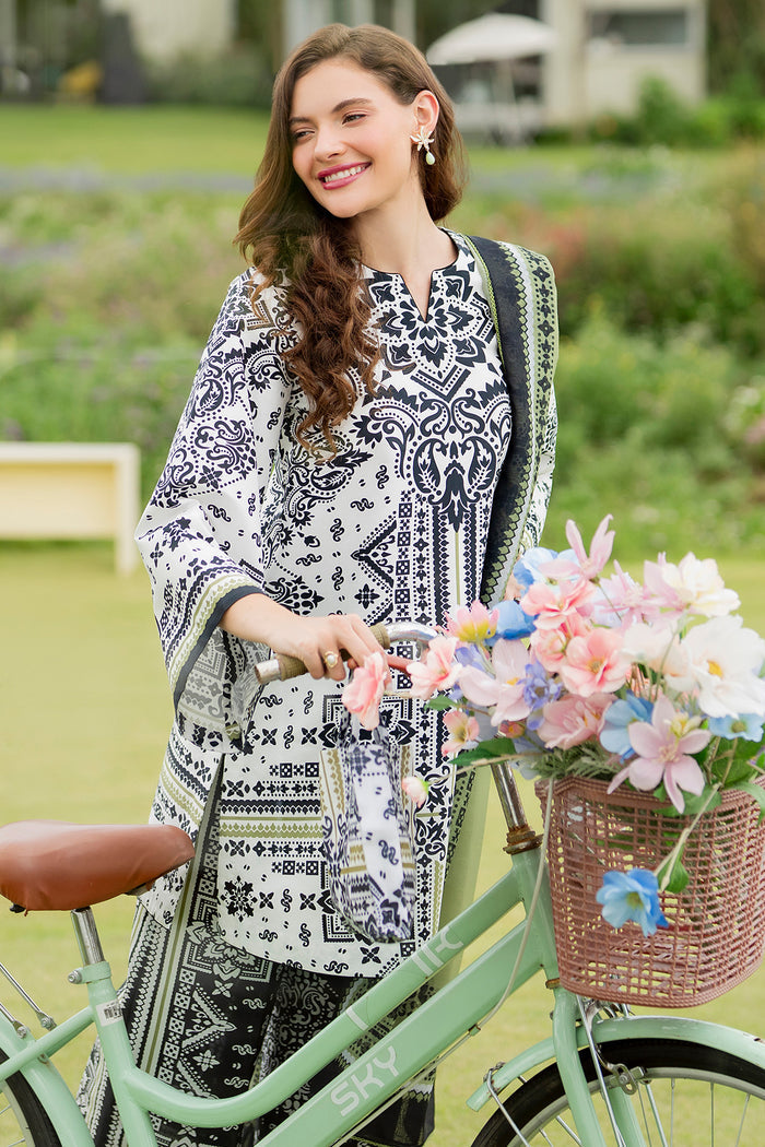 Jazmin | Summer Lawn 26 | USE-9237, image 3
