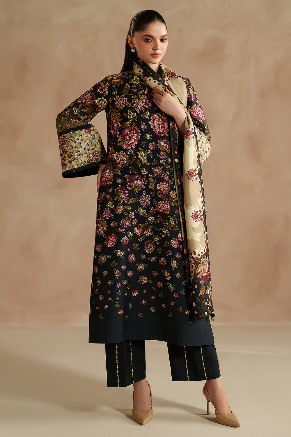 Jazmin | Winter 25 | UW-0199