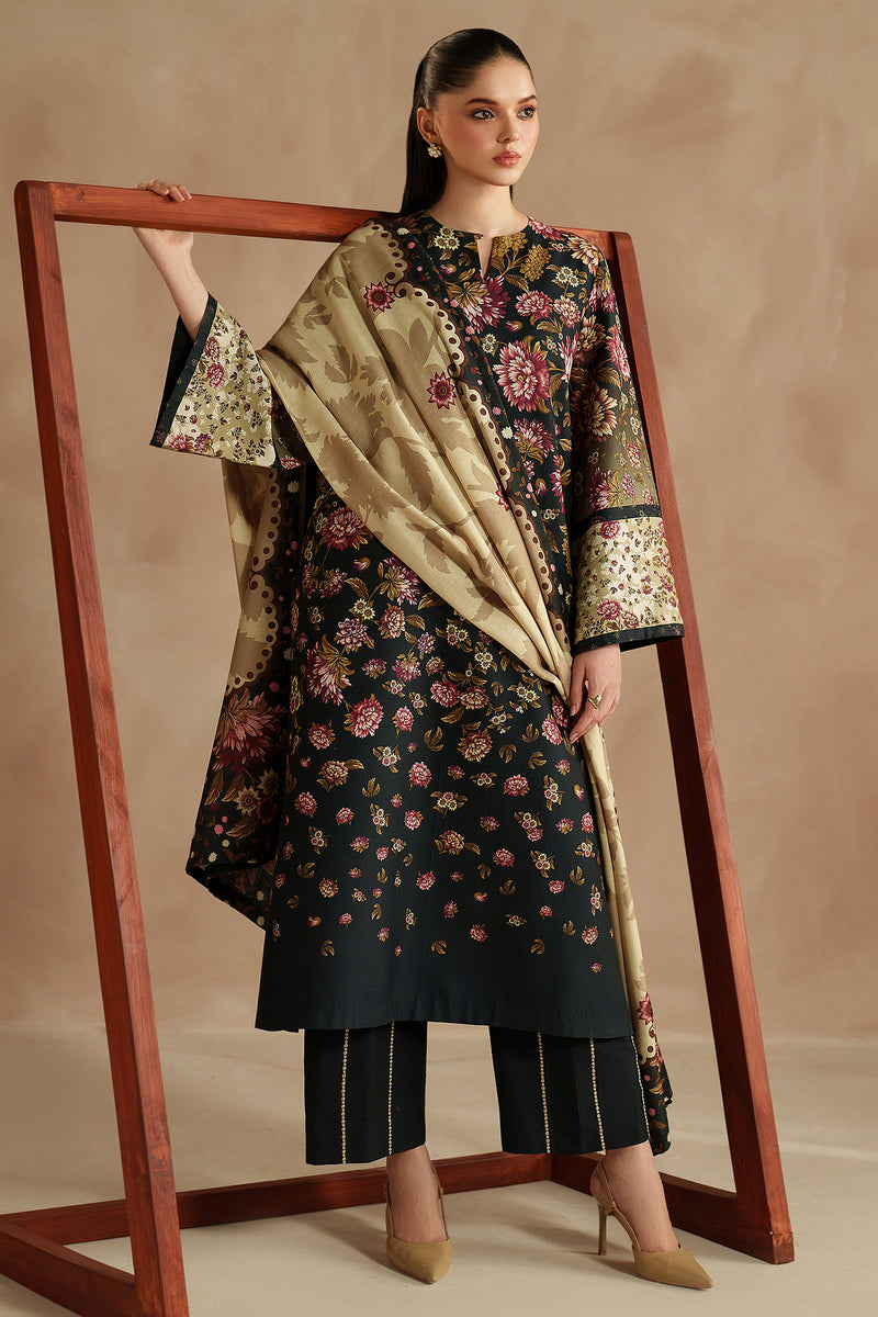 Jazmin | Winter 25 | UW-0199-4