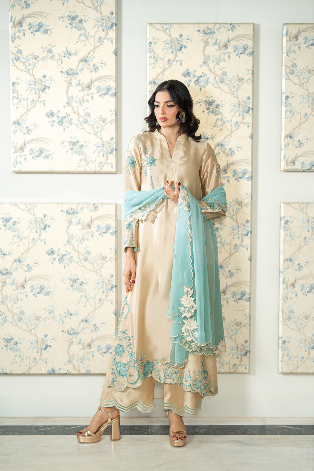 Wahaj M Khan | Lra Eid Collection 26 | Gold Ferozi Outfit, image 2