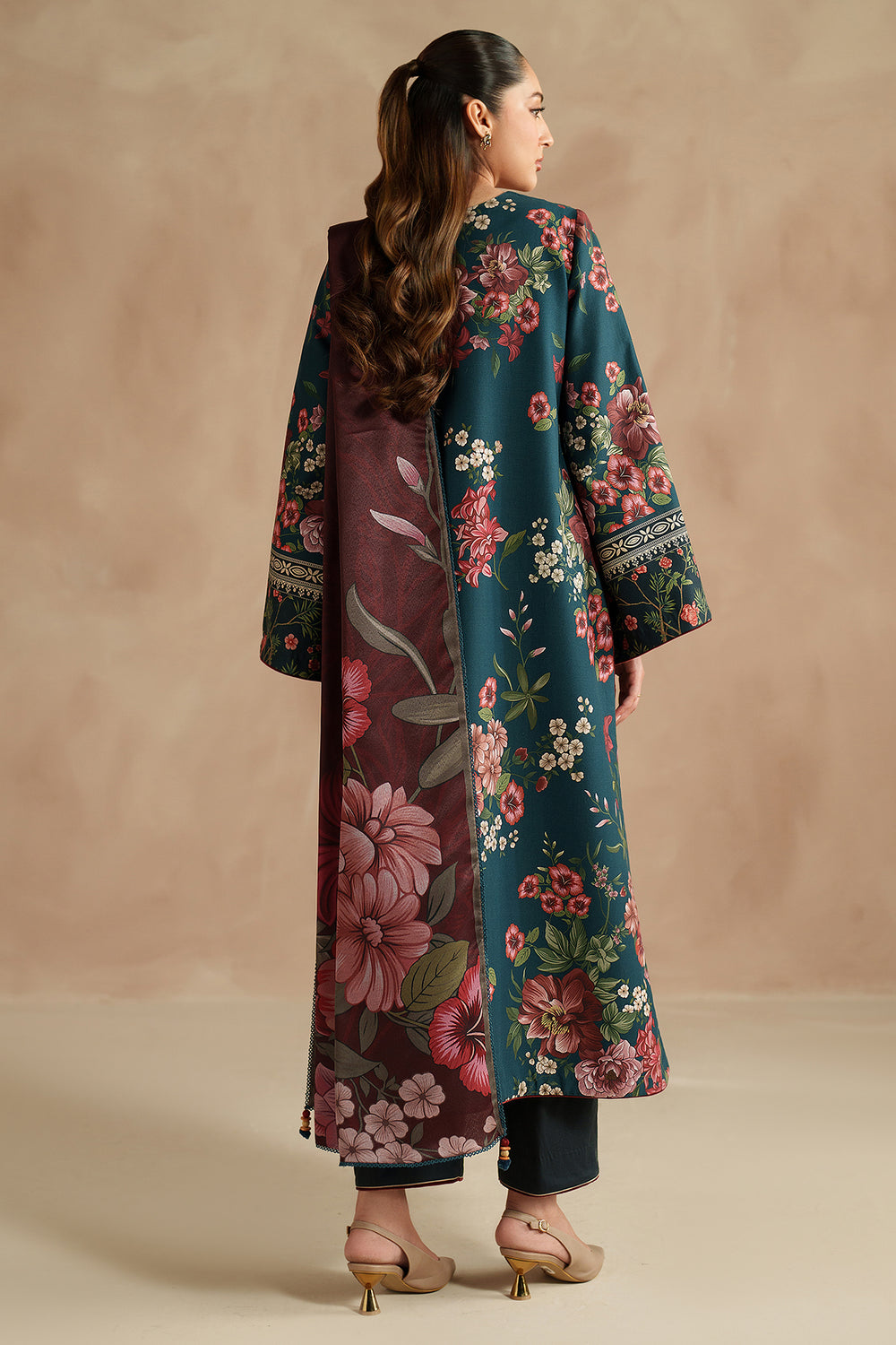 Jazmin | Winter 25 |  UW-0209, image 2