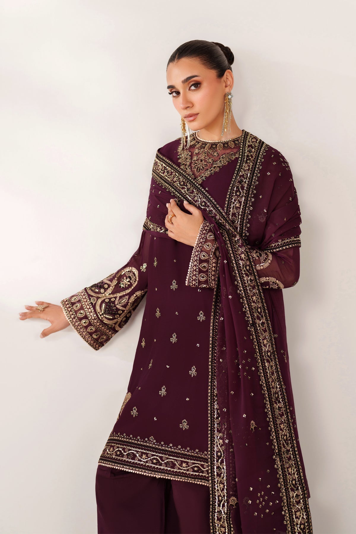 Xenia Formals | Luxury Formals 25 | NURI-5