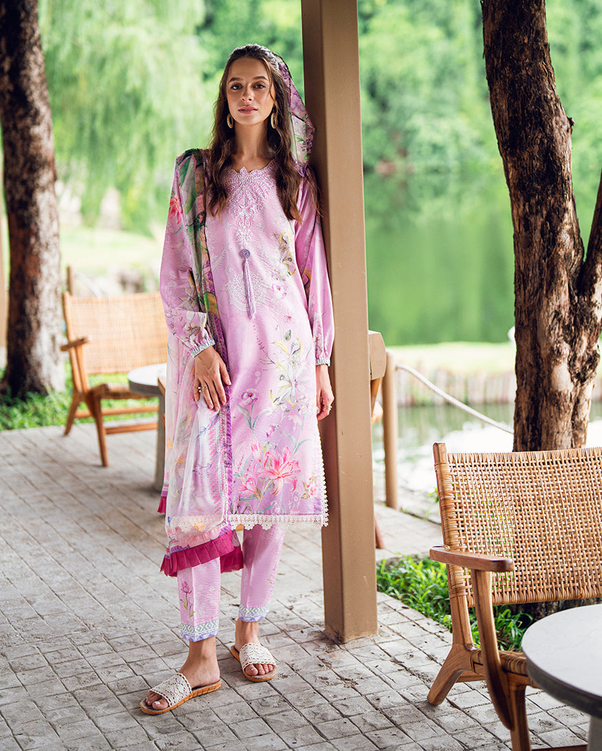 Roheenaz | Garden Veal Printed Lawn 25 | Rosey Daze -  Roheenaz Ladies Clothes - Original Designer Dress - House of Maryam