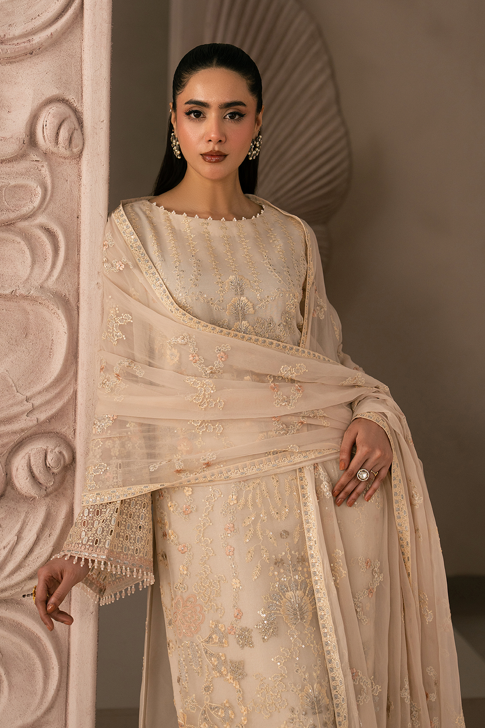 Lavish Premium | Izhare Muhabbat | WHITE ROSE-3