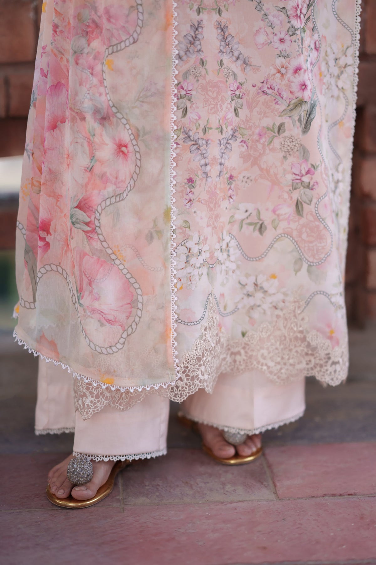 Neeshay | Summer Lines | PEACHLINE, image 5