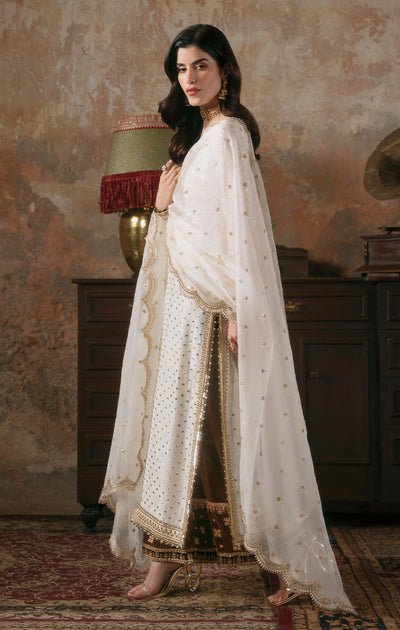 Maya | Viola Luxe Velvet 25 | ALANNA, image 4