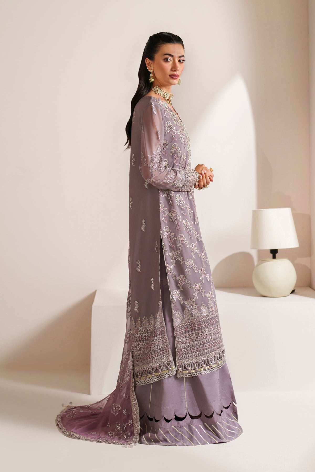 Xenia Formals | Neorah Luxury Formals | MAHVEEN-2