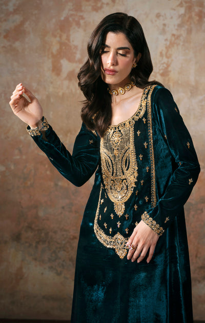 Maya | Viola Luxe Velvet 25 | ISLA, image 3