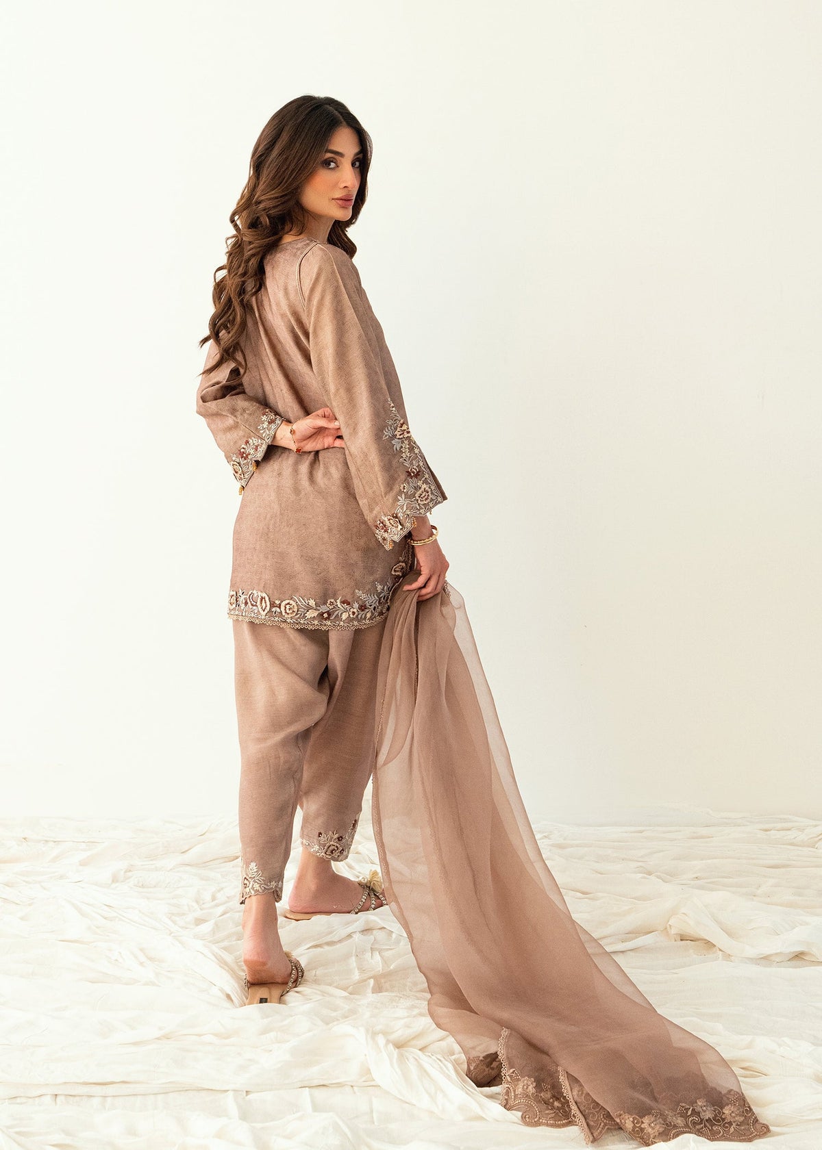 Umsha | Sehar e Noor | Lina-4