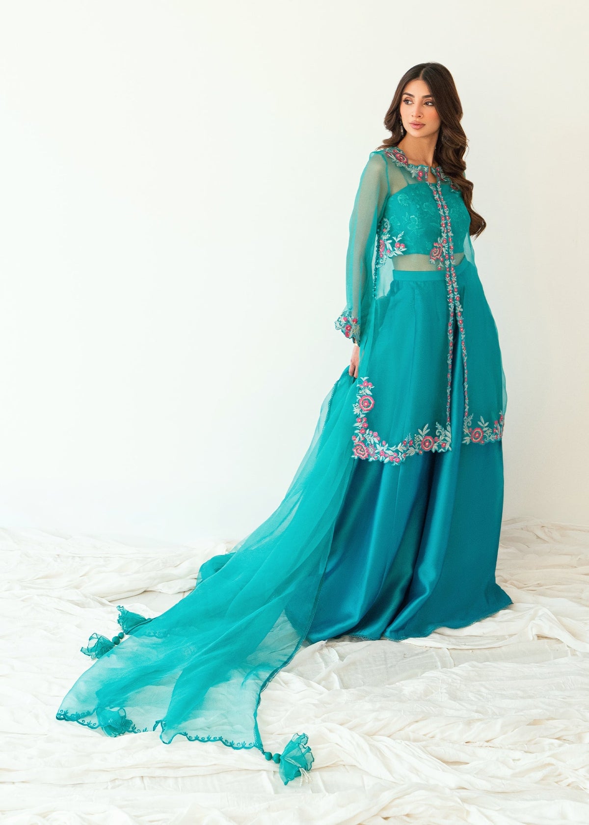 Umsha | Sehar e Noor | Zareen-6