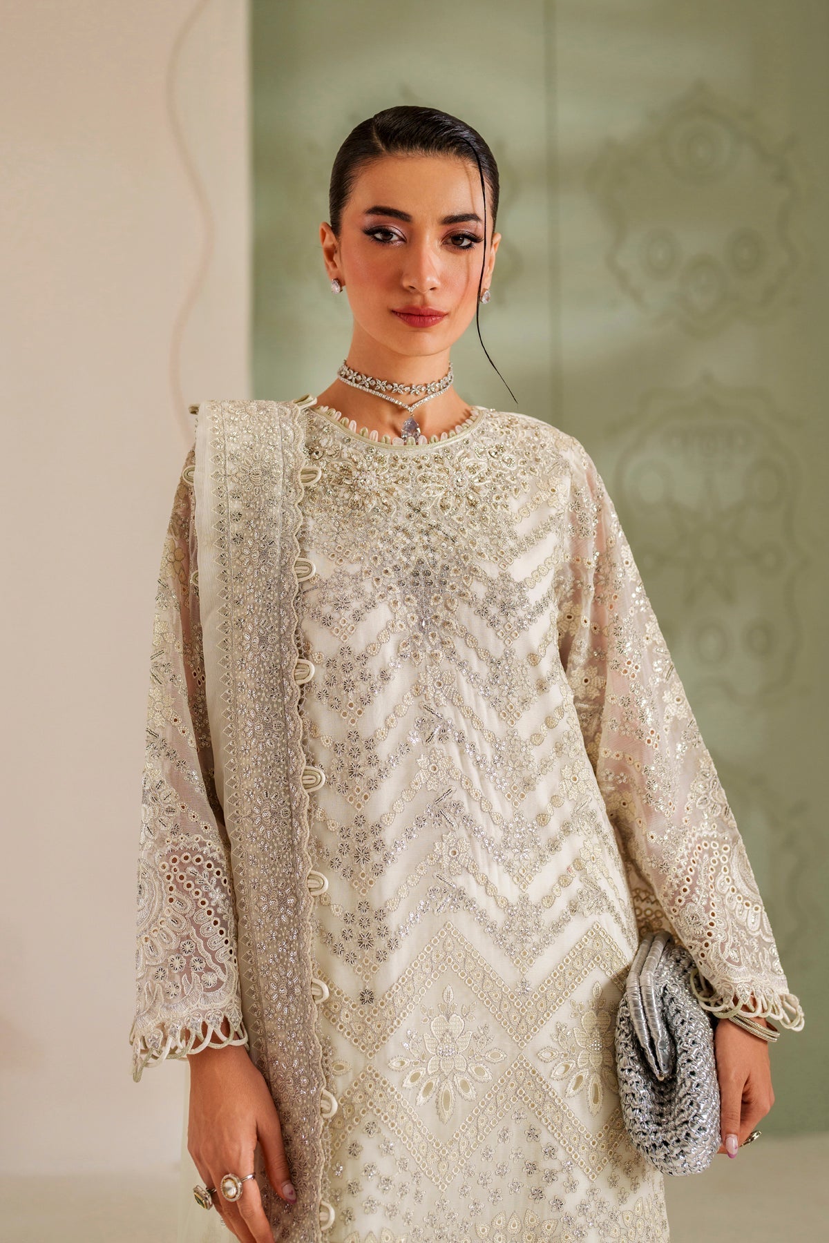Xenia Formals | Neorah Luxury Formals | VAREHA-4