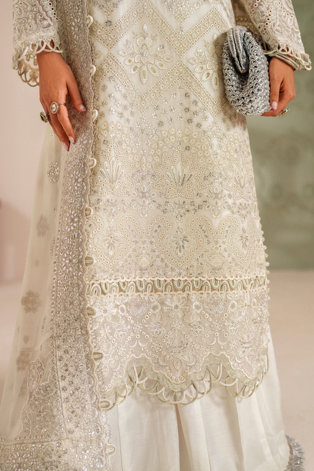 Xenia Formals | Neorah Luxury Formals | VAREHA-3