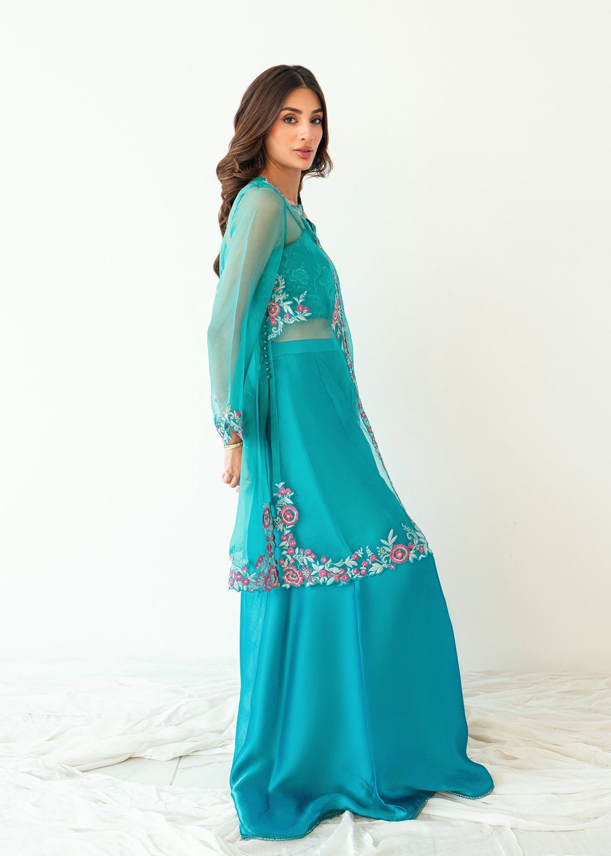 Umsha | Sehar e Noor | Zareen, image 4