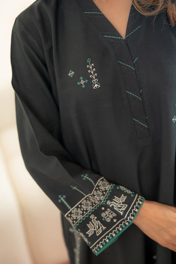 Sahar | Pret Essentials Winter 25 | Black Pearl-4