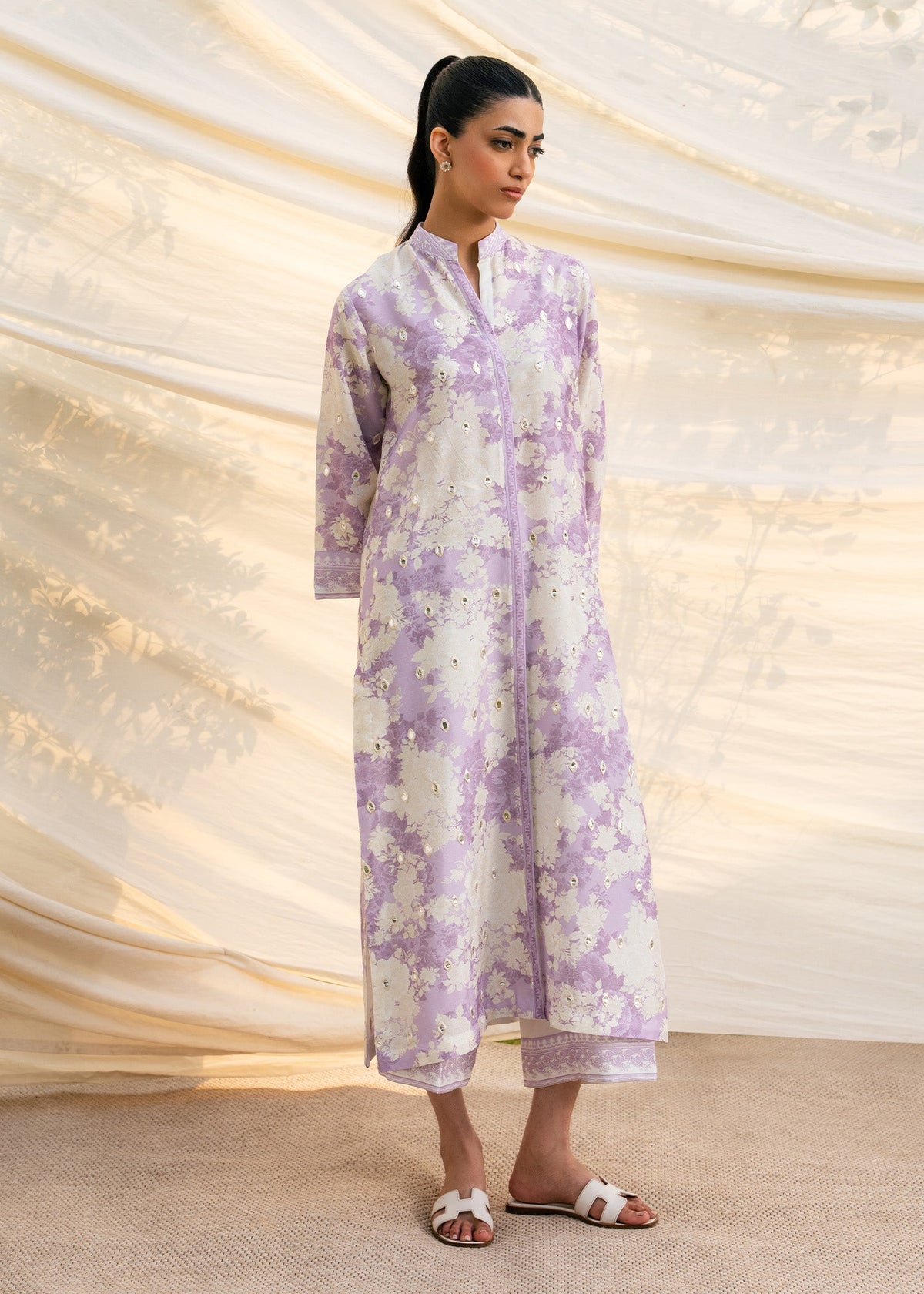 Mahgul | Ambi Bagh Silk Edit | Bagh-e-Noor, image 4