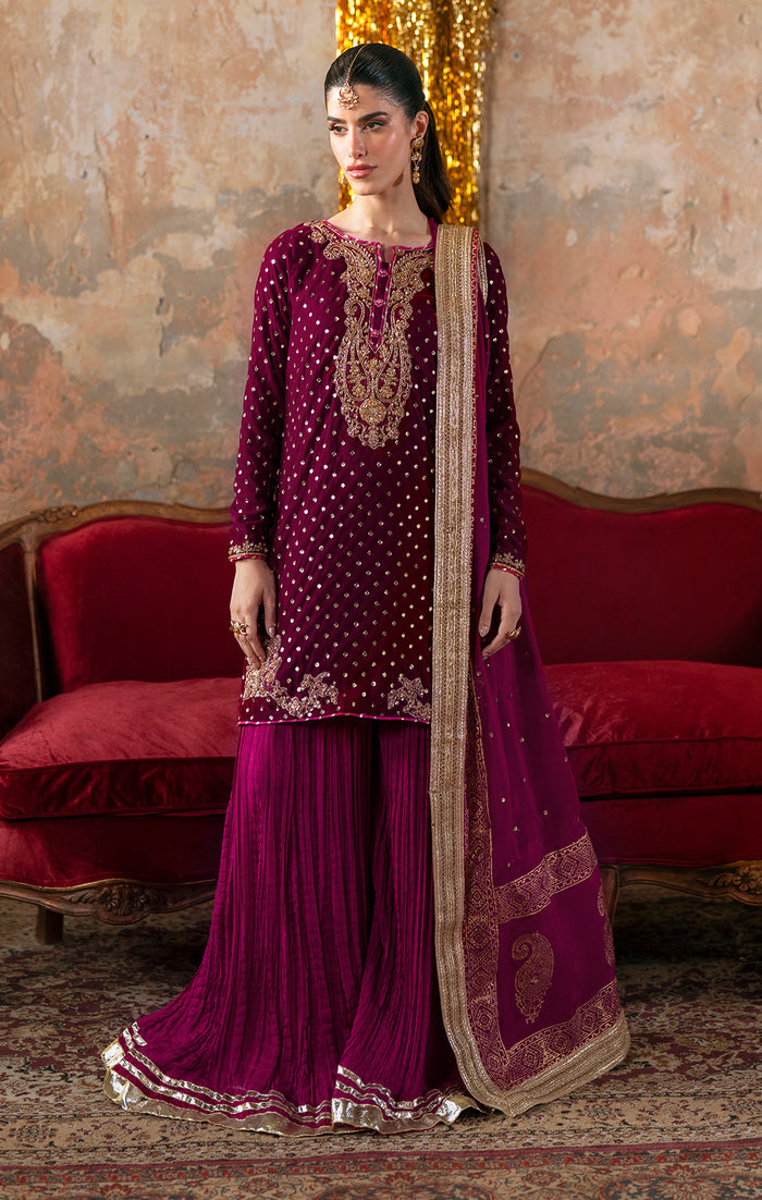 Maya | Viola Luxe Velvet 25 | ELVINA