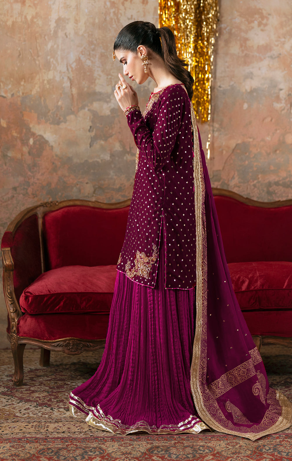 Maya | Viola Luxe Velvet 25 | ELVINA, image 5