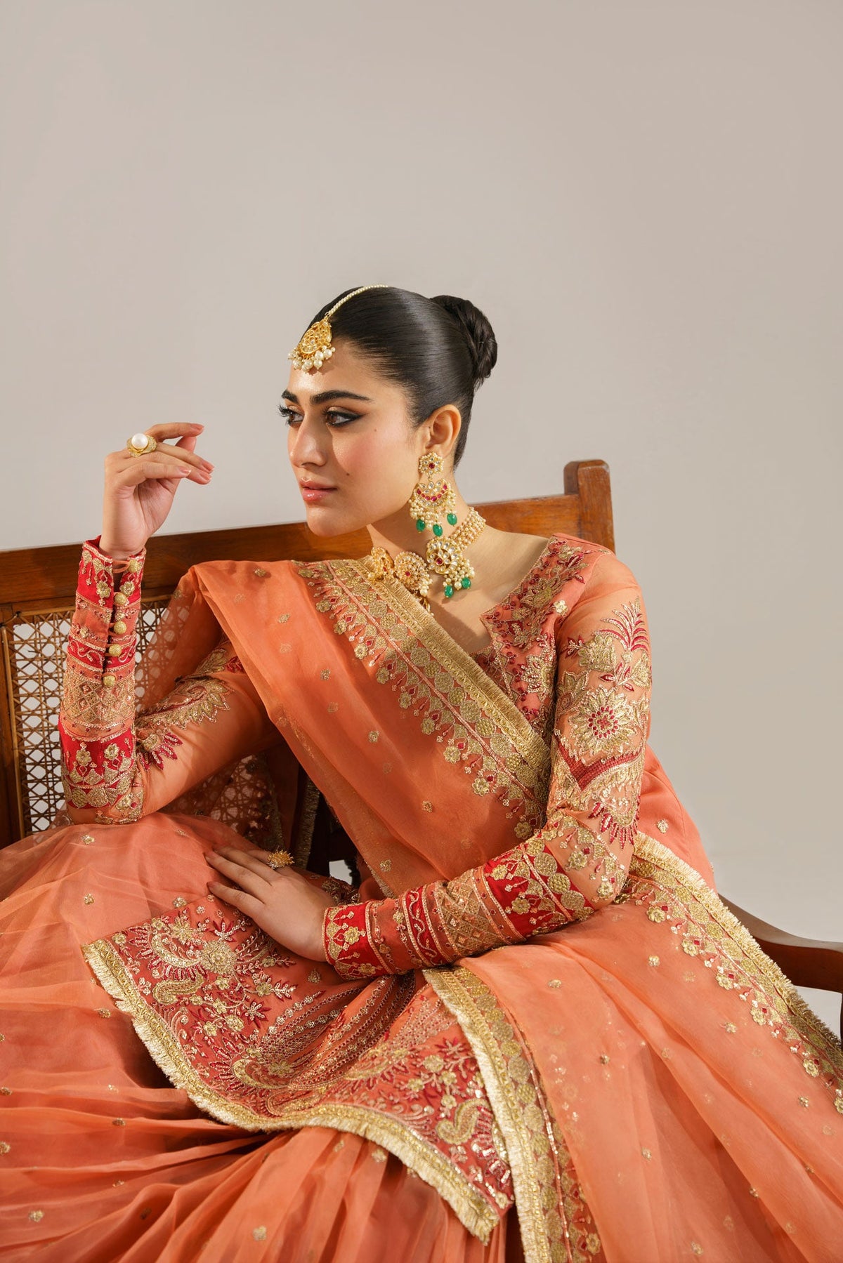 Akbar Aslam | Formals | Begum Bano, image 5
