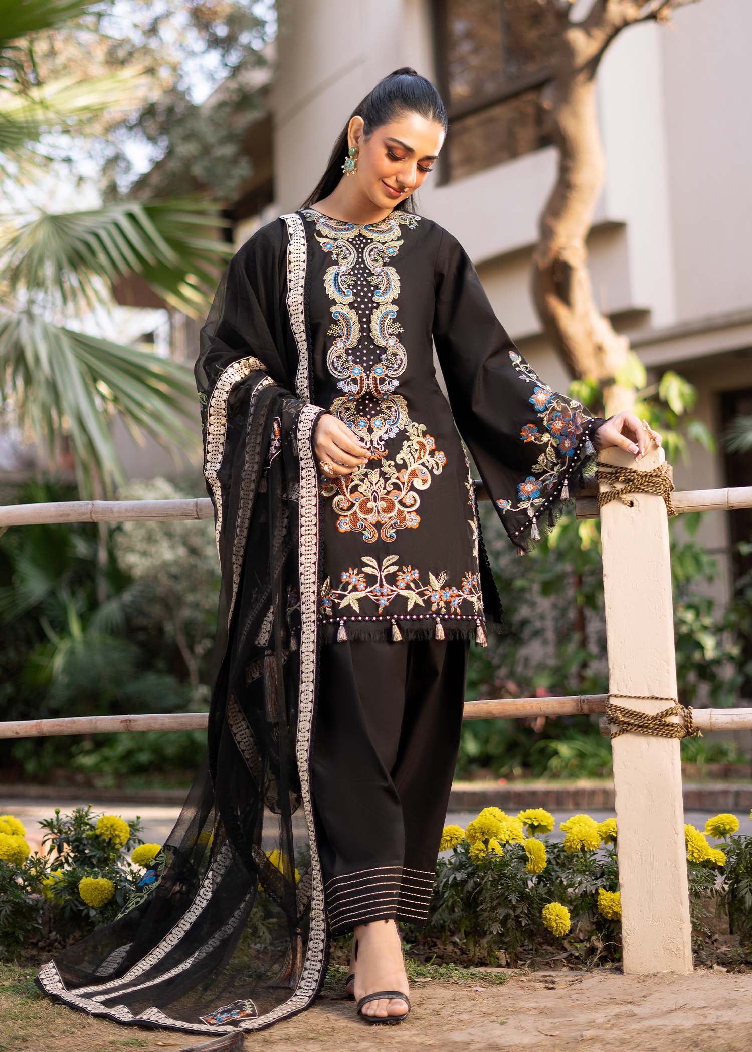 Fozia Khalid | Blossom Festive Lawn 25 | Black viola -  Fozia Khalid Ladies Clothes -  House of Maryam
