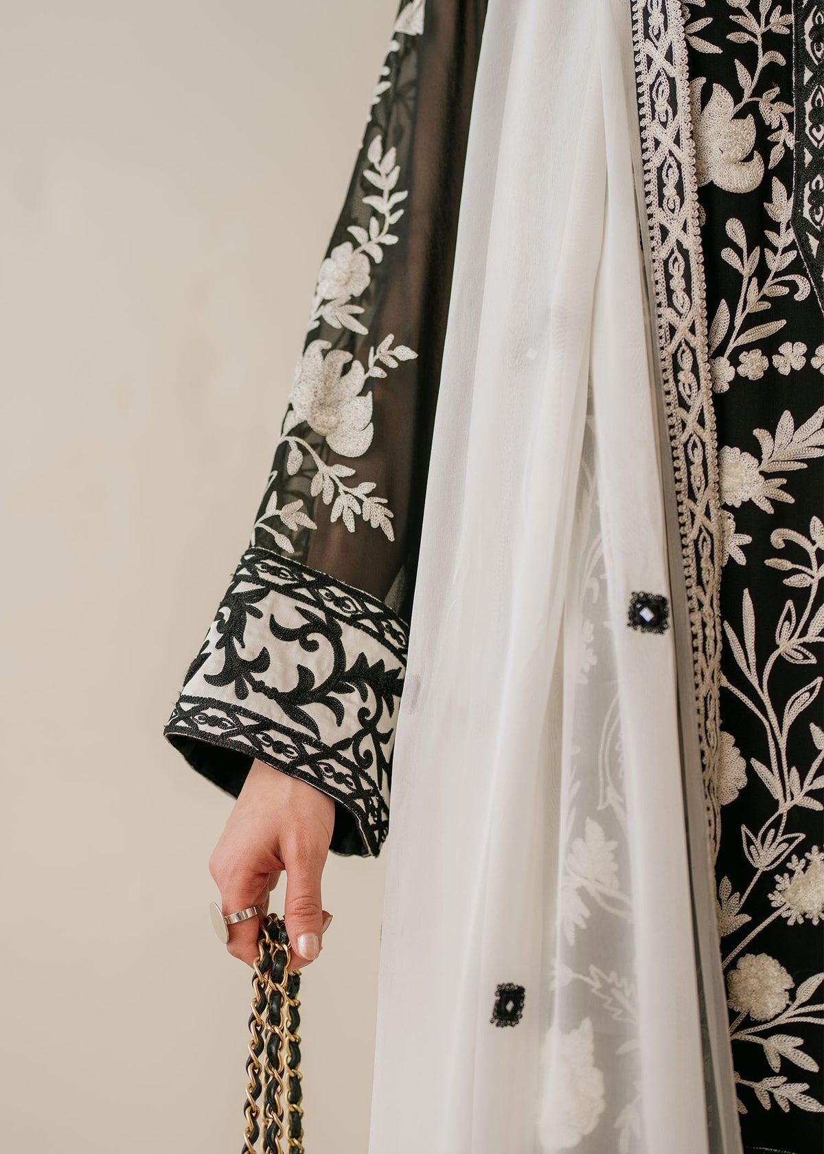 Mahgul | Samara Pret | Onyx Jewel -  Mahgul Ladies Clothes - Original Designer Dress - House of Maryam