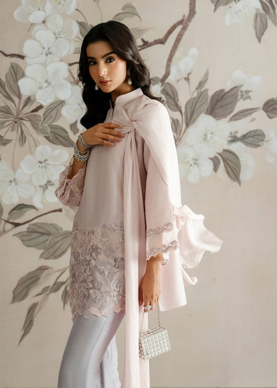 Mahgul | Elemental Luxe | Camelia