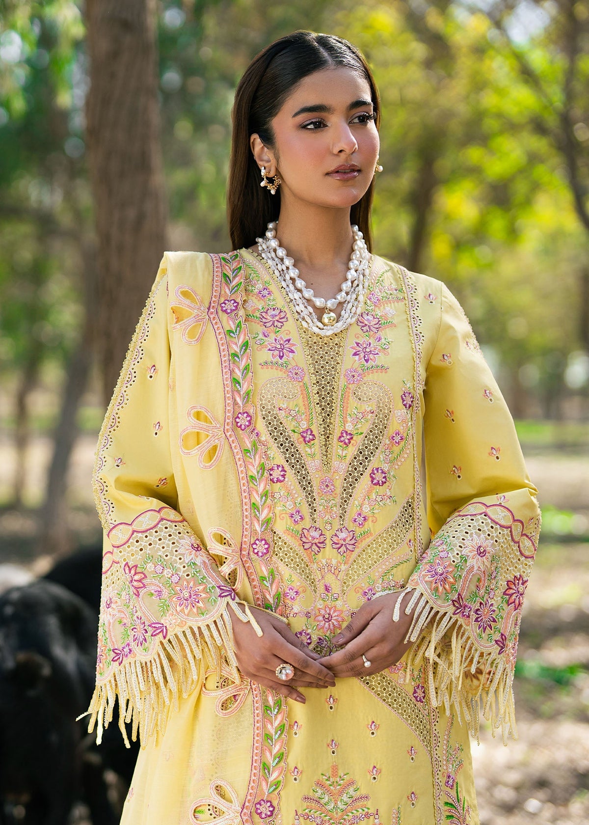 Zarizaa | Aura of Flora | HONEY, image 3