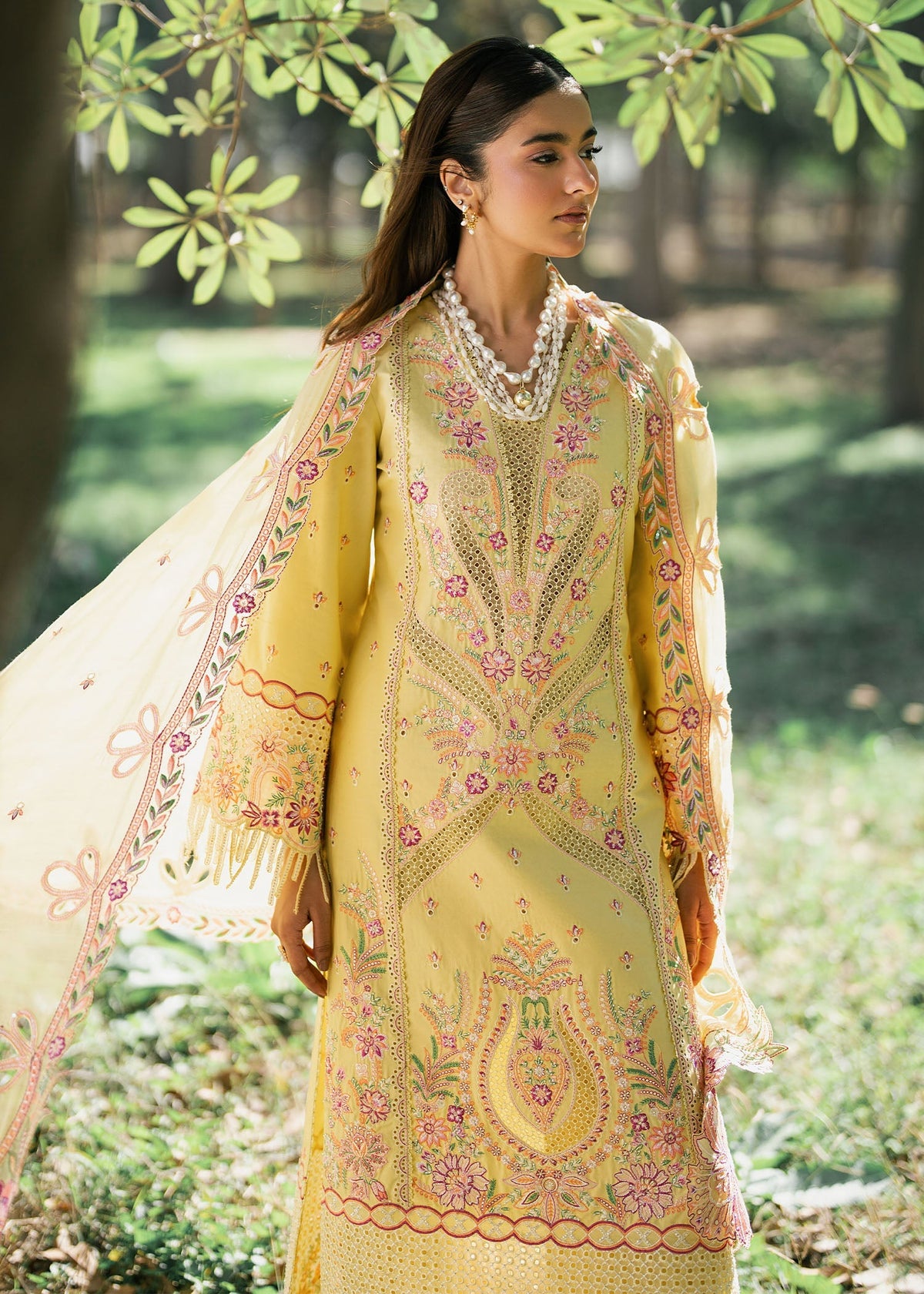 Zarizaa | Aura of Flora | HONEY, image 5