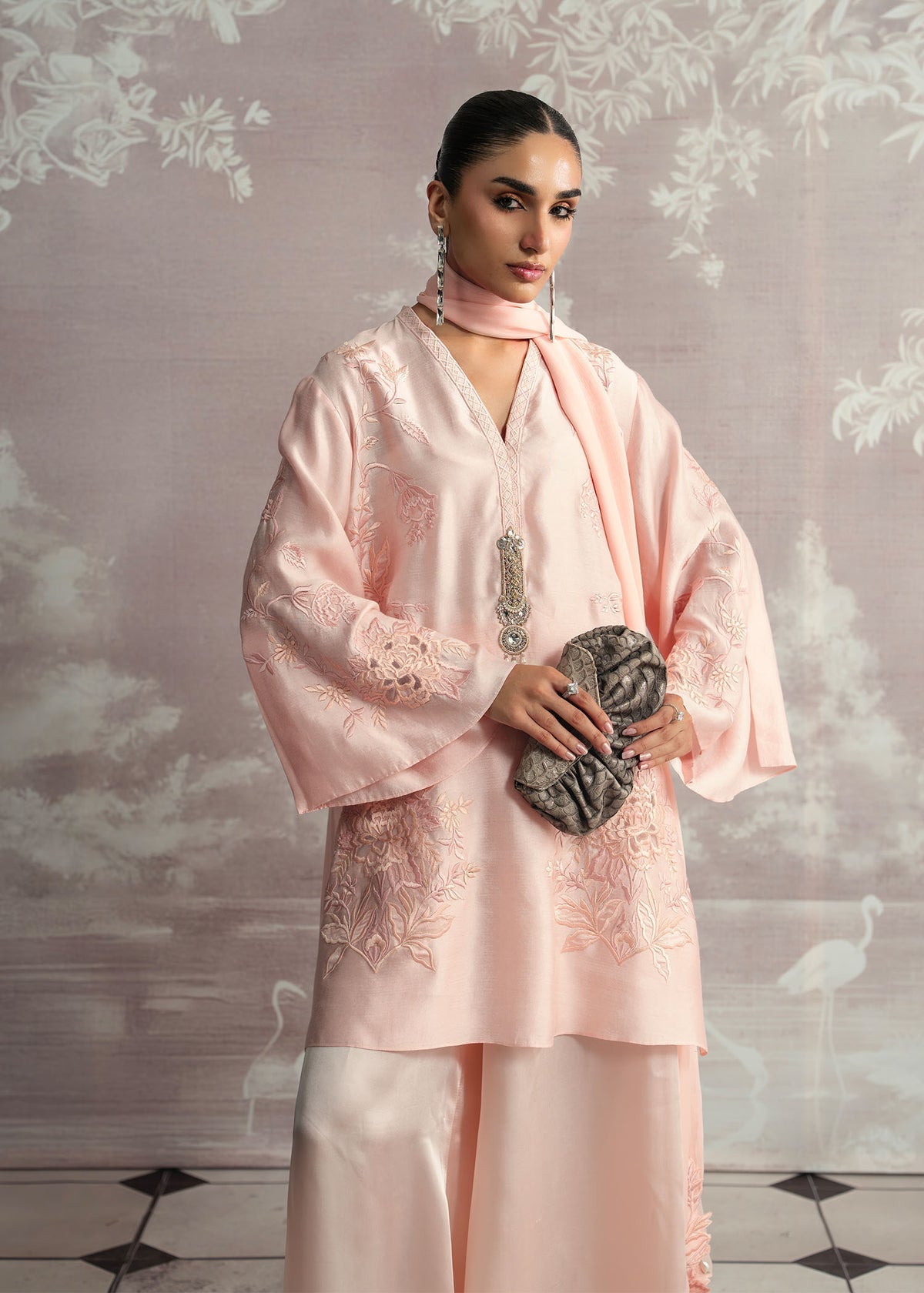 Mahgul | Narine Luxe | Gul, image 4