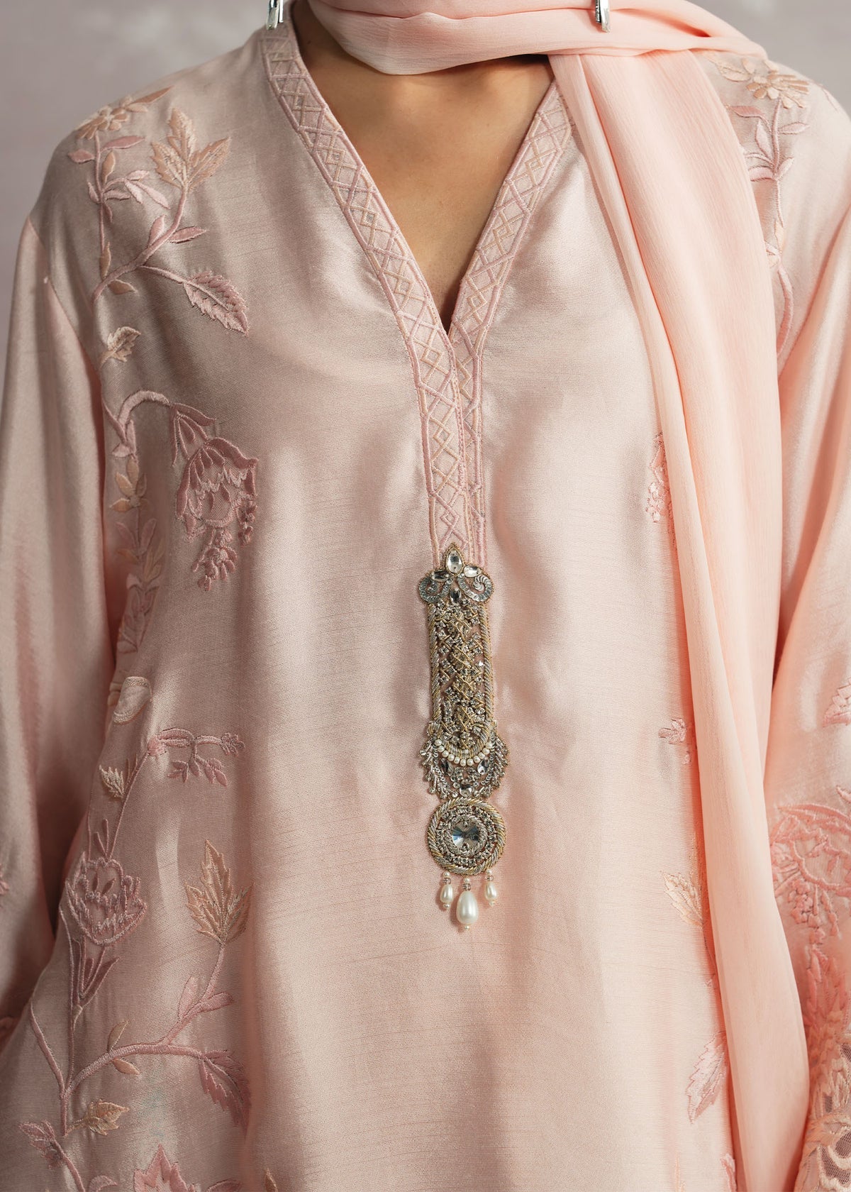 Mahgul | Narine Pret | Gul, image 5