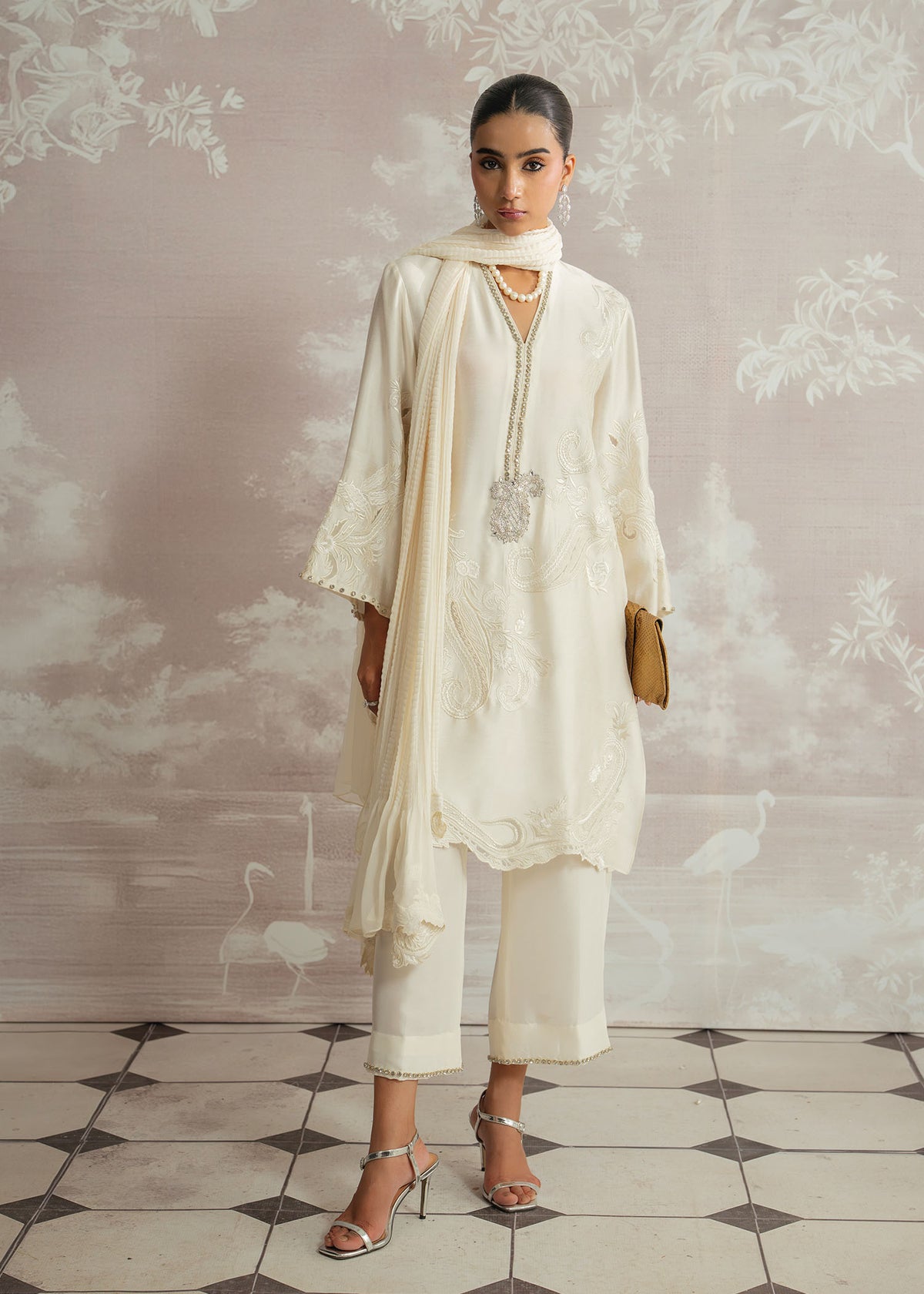 Mahgul | Narine Pret | Safa, image 6