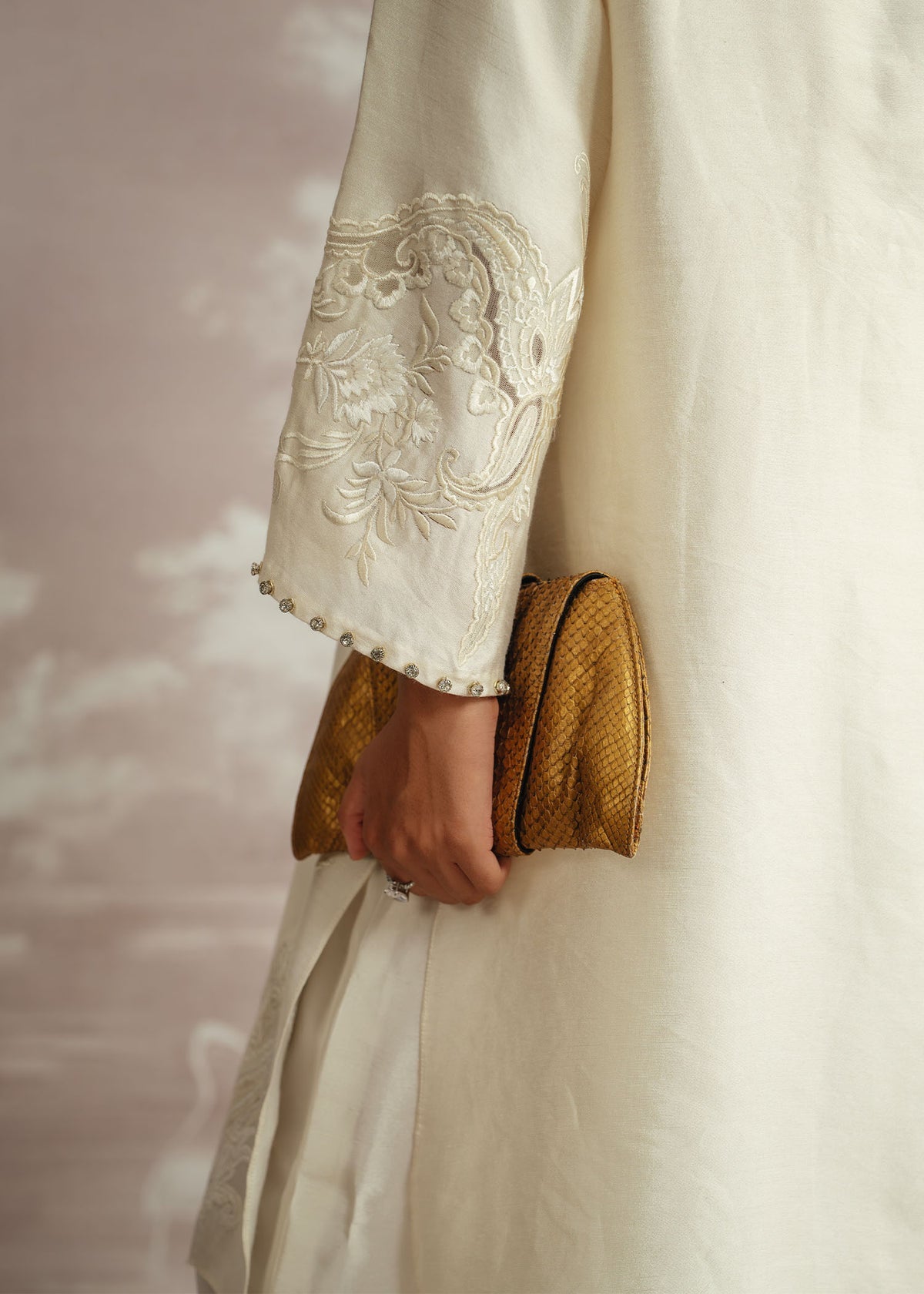 Mahgul | Narine Luxe | Safa, image 4