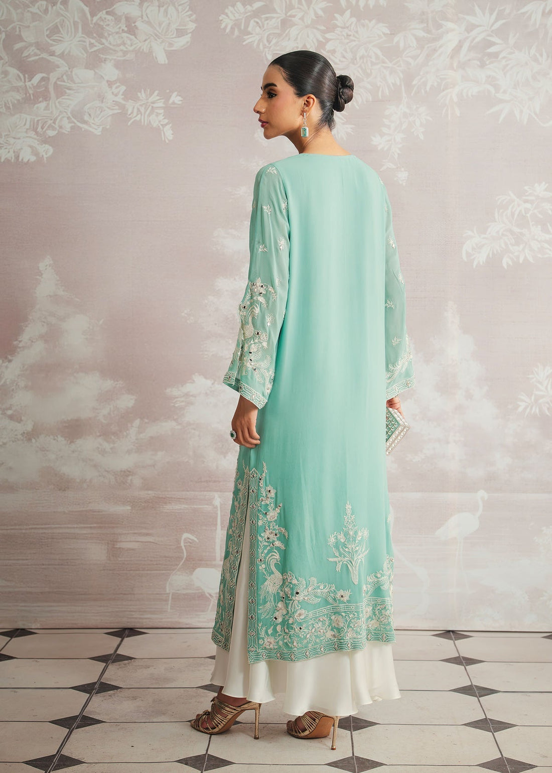 Mahgul | Narine Luxe | Nilufar