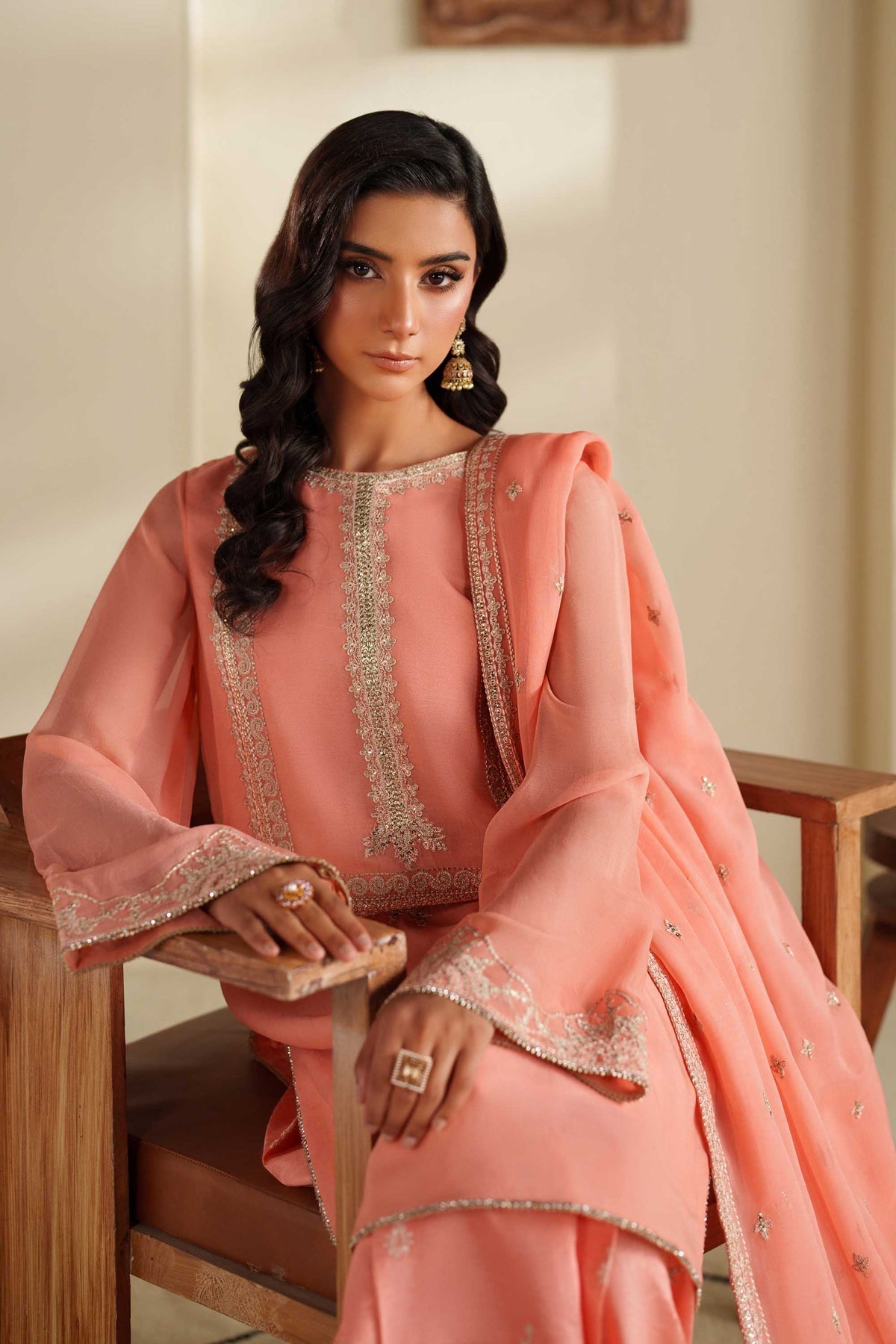 Akbar Aslam | Formal Pret | Shae-4