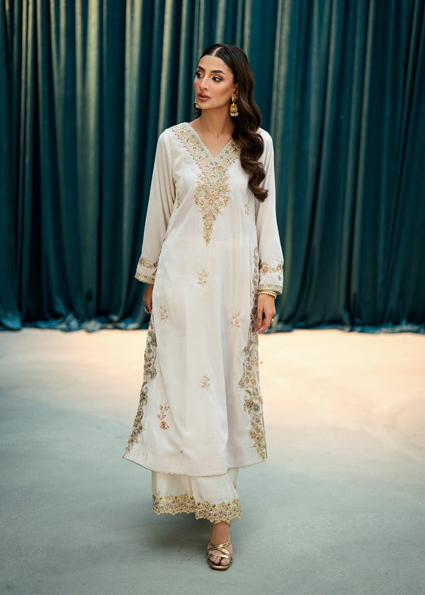 Umsha | Velvet Code | Imperial Ivory, image 7