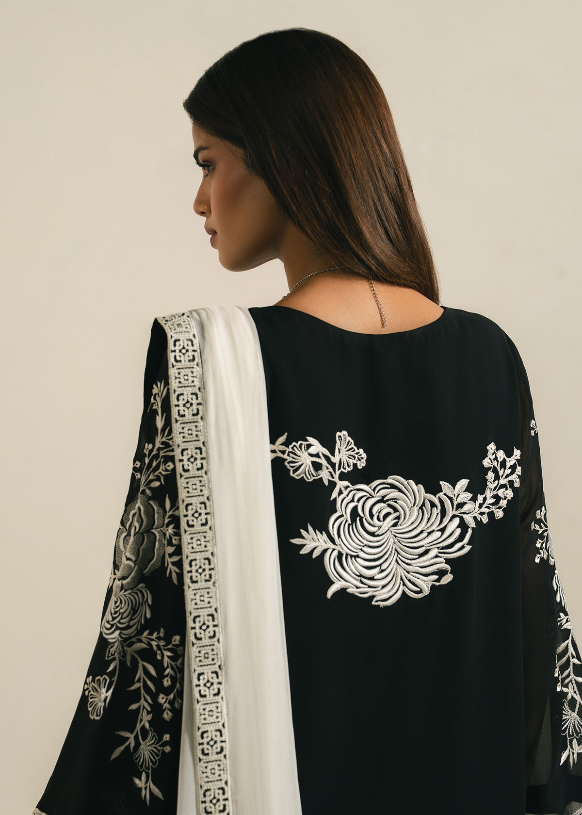 Mahgul | Alea Luxury Pret | Phantom, image 2