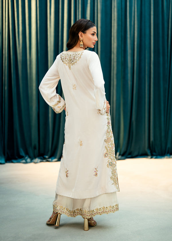Umsha | Velvet Code | Imperial Ivory-2