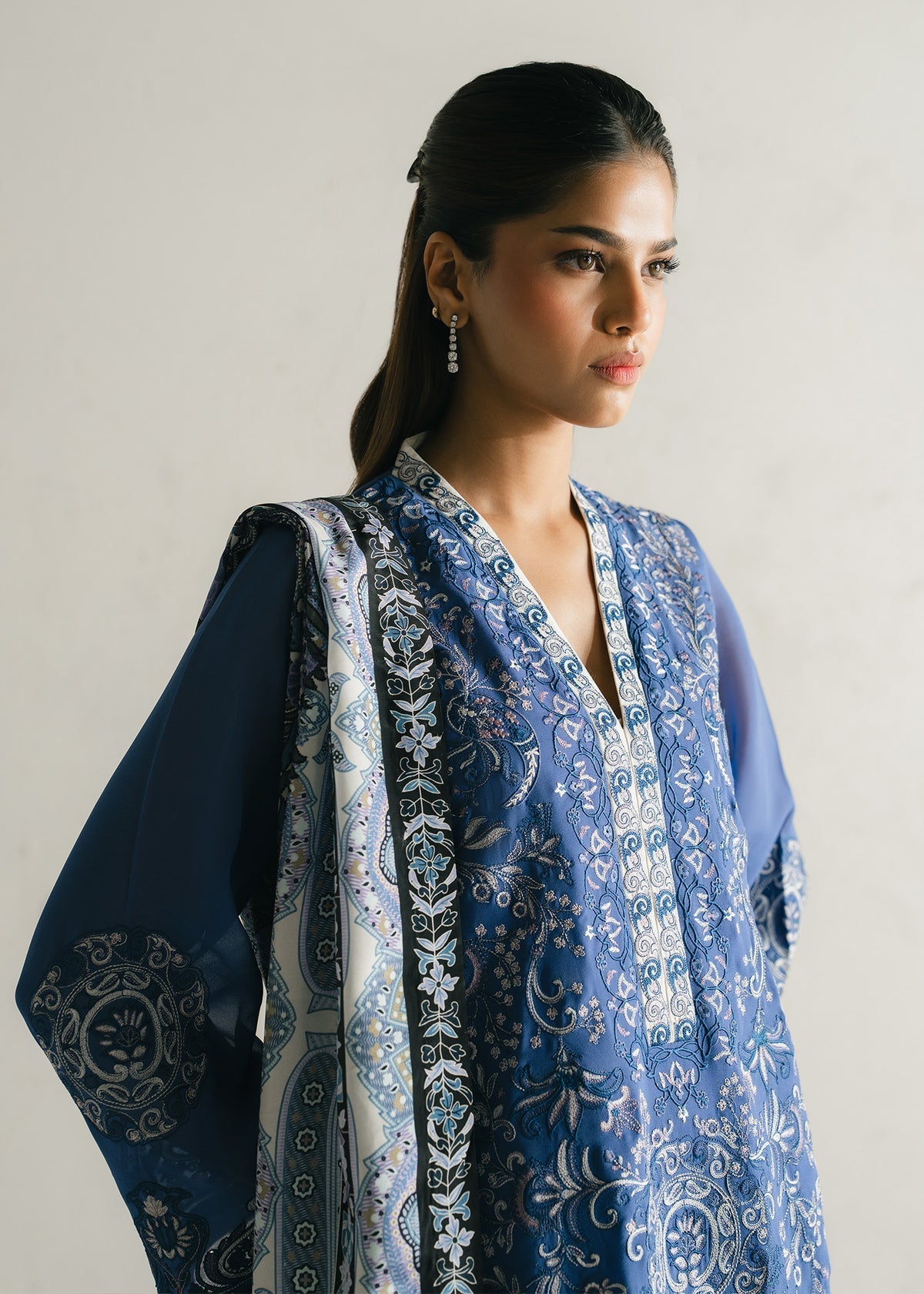 Mahgul | Alea Luxury Pret | Sapphire Mist, image 3