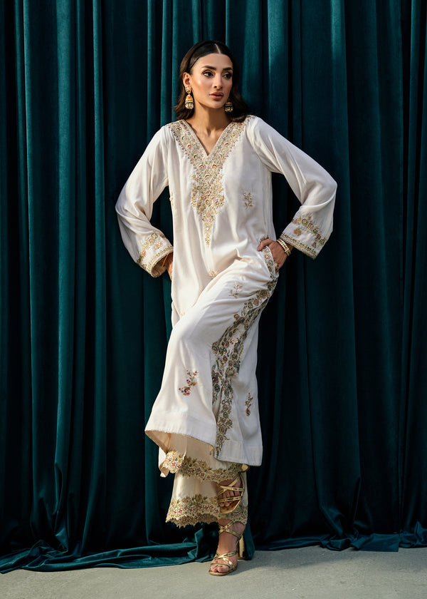 Umsha | Velvet Code | Imperial Ivory, image 9