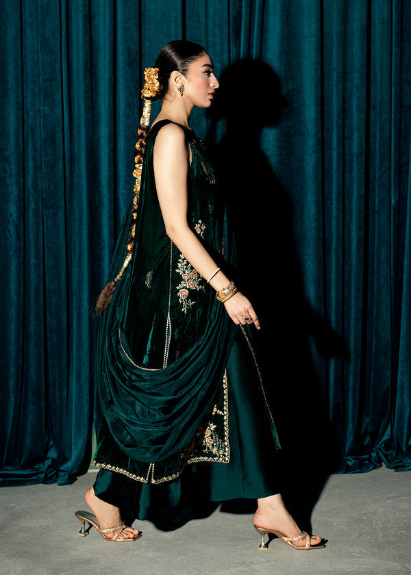 Umsha | Velvet Code | Enchanted Emerald, image 3